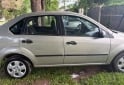 Autos - Ford fiesta max 2009 Nafta 142000Km - En Venta