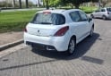 Autos - Peugeot 308 allure 2017 Diesel 160000Km - En Venta