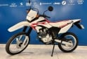 Motos - Honda TORNADO XR 250 2023 Nafta 4900Km - En Venta