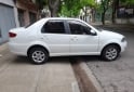 Autos - Fiat Siena 2017 GNC 131000Km - En Venta