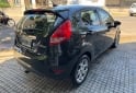 Autos - Ford Fiesta Kinetic Titanium 2011 Nafta 174000Km - En Venta