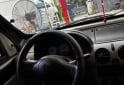 Utilitarios - Renault kangoo 2009 GNC 212000Km - En Venta
