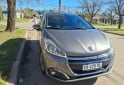 Autos - Peugeot 208 feline modelo 2016 2016 Nafta 142000Km - En Venta