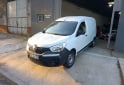 Utilitarios - Renault kANGOO 2020 Nafta 128000Km - En Venta