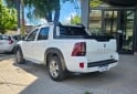Camionetas - Renault OROCH OUTSIDER 2.0 NAV 2017 GNC 140000Km - En Venta