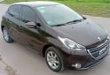 Autos - Peugeot 208 2013 Nafta 144000Km - En Venta