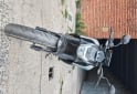 Motos - CF 300 2022 Nafta 9000Km - En Venta