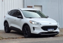 Camionetas - Ford Kuga se hibrida 2020 Nafta 135000Km - En Venta