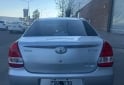 Autos - Toyota Etios XLS 2014 Nafta 140000Km - En Venta