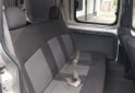 Utilitarios - Renault Kangoo 2017 Nafta 86000Km - En Venta