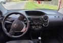 Autos - Toyota 2016 xs 2016 Nafta 70000Km - En Venta