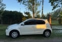 Autos - Toyota 2016 xs 2016 Nafta 70000Km - En Venta