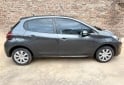 Autos - Peugeot 208 2019 Nafta  - En Venta