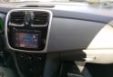 Autos - Renault Logan 2015 Nafta 120000Km - En Venta