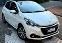 Autos - Peugeot 208 2017 Nafta - En Venta
