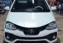 Autos - Toyota Etios xls 2018 Nafta 100000Km - En Venta