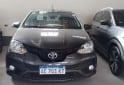 Autos - Toyota Etios xls 2021 Nafta 130000Km - En Venta