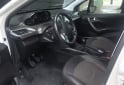 Autos - Peugeot 2008 LELINE 2017 Nafta 106944Km - En Venta